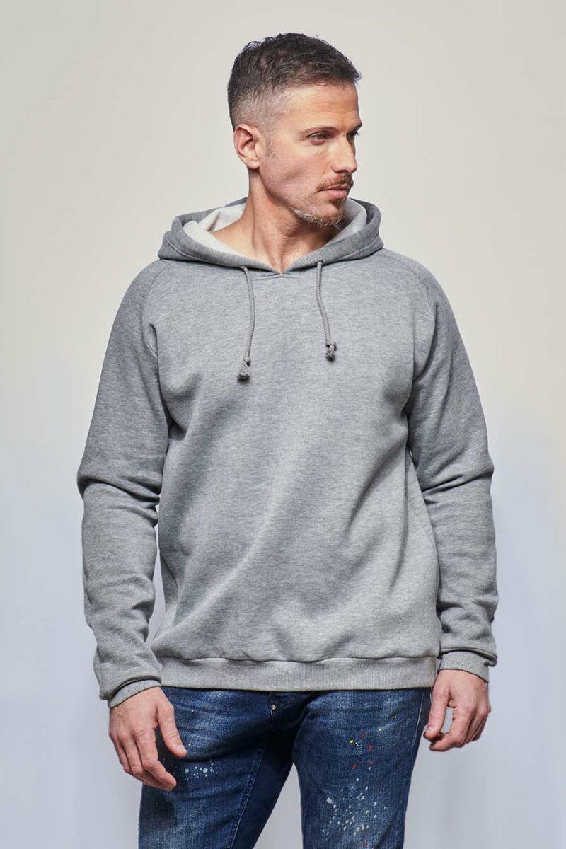 Sweat à capuche hoodie made in France Rembrandt gris-clair homme de profil - FIL ROUGE