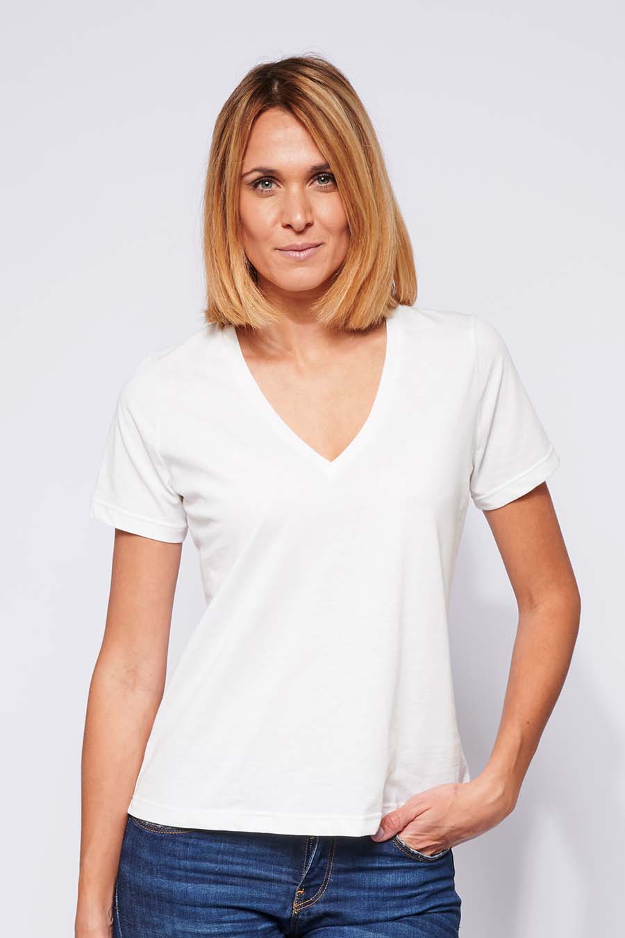 Tee-shirt Femme made in France col en V en coton bio BETTY blanc - FIL ROUGE