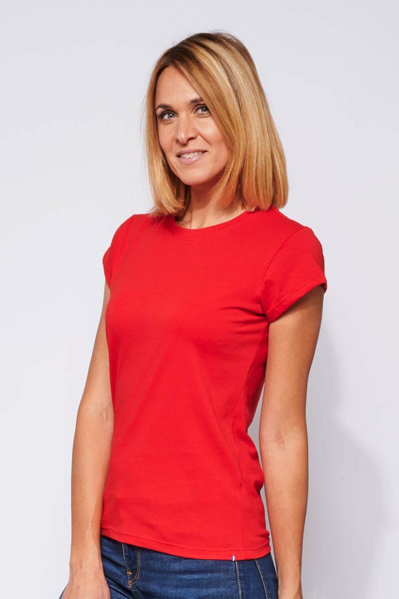 Tee-shirt made in France en coton bio LAURE rouge femme de profil - FIL ROUGE