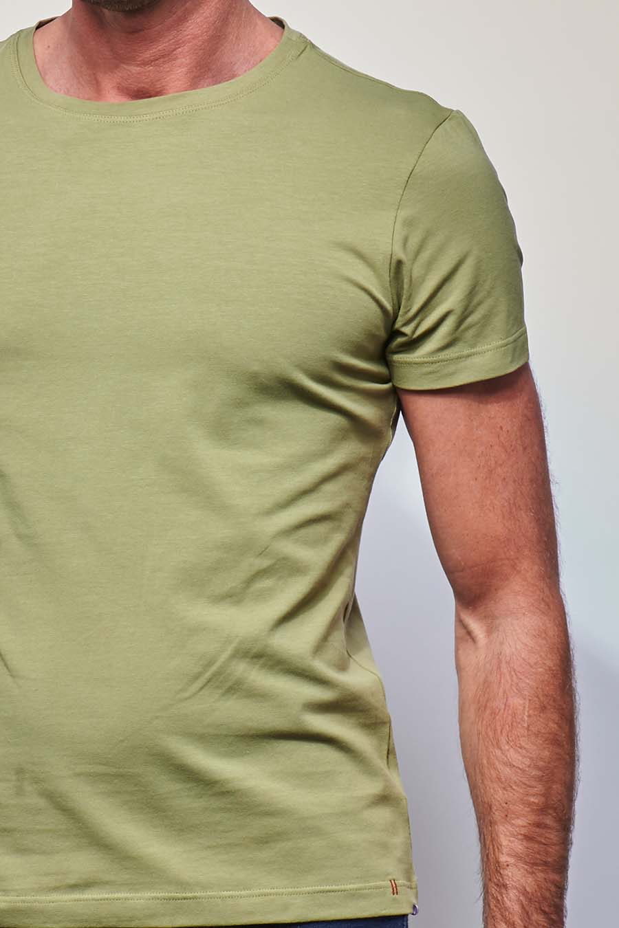T-shirt ajusté homme made in France en coton bio kaki - Fil Rouge