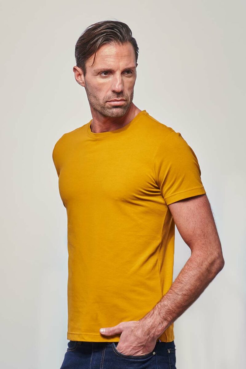 Teeshirt homme ajusté made in France en coton bio moutarde - Fil Rouge