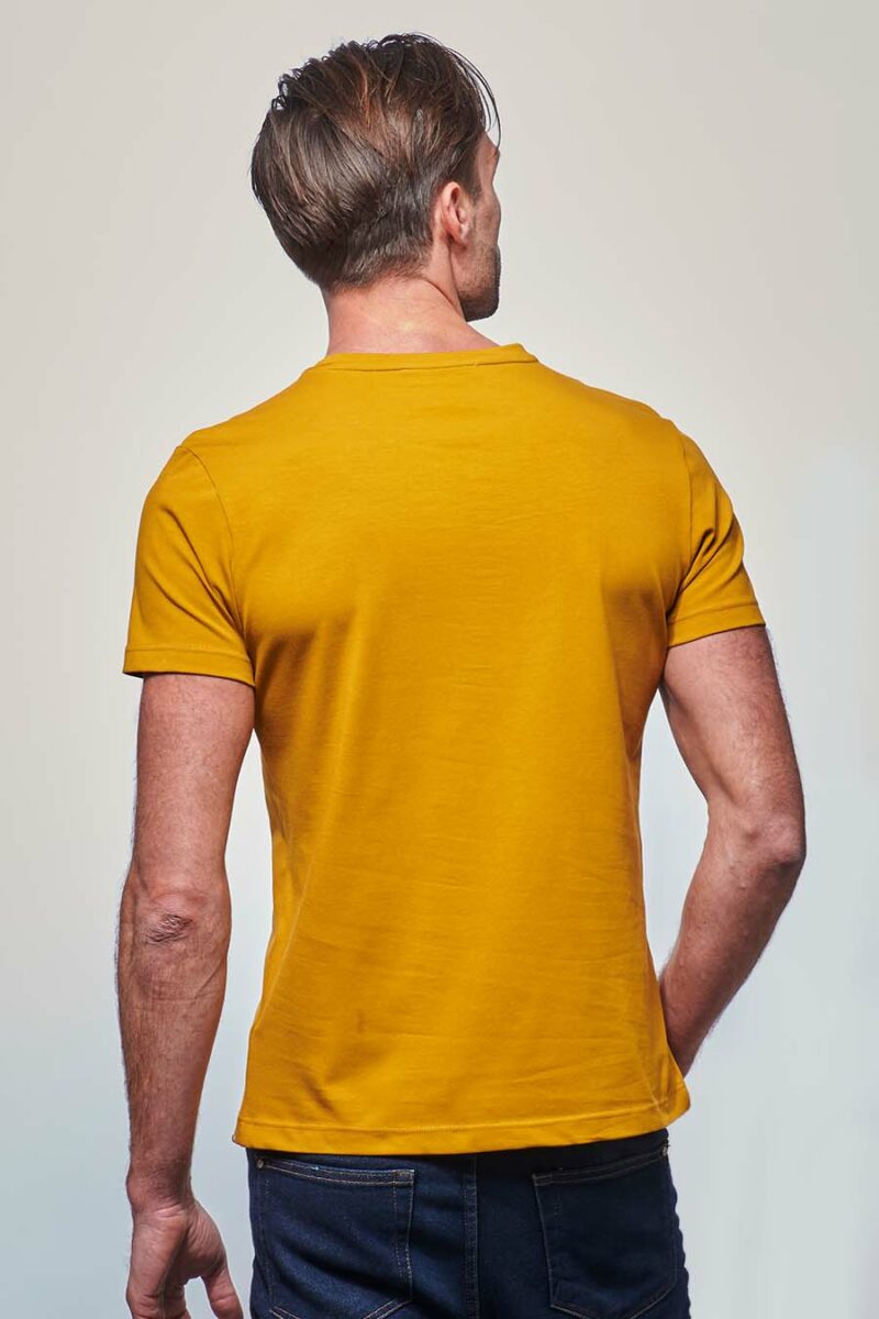 Tshirt ajusté homme made in France en coton bio moutarde - Fil Rouge