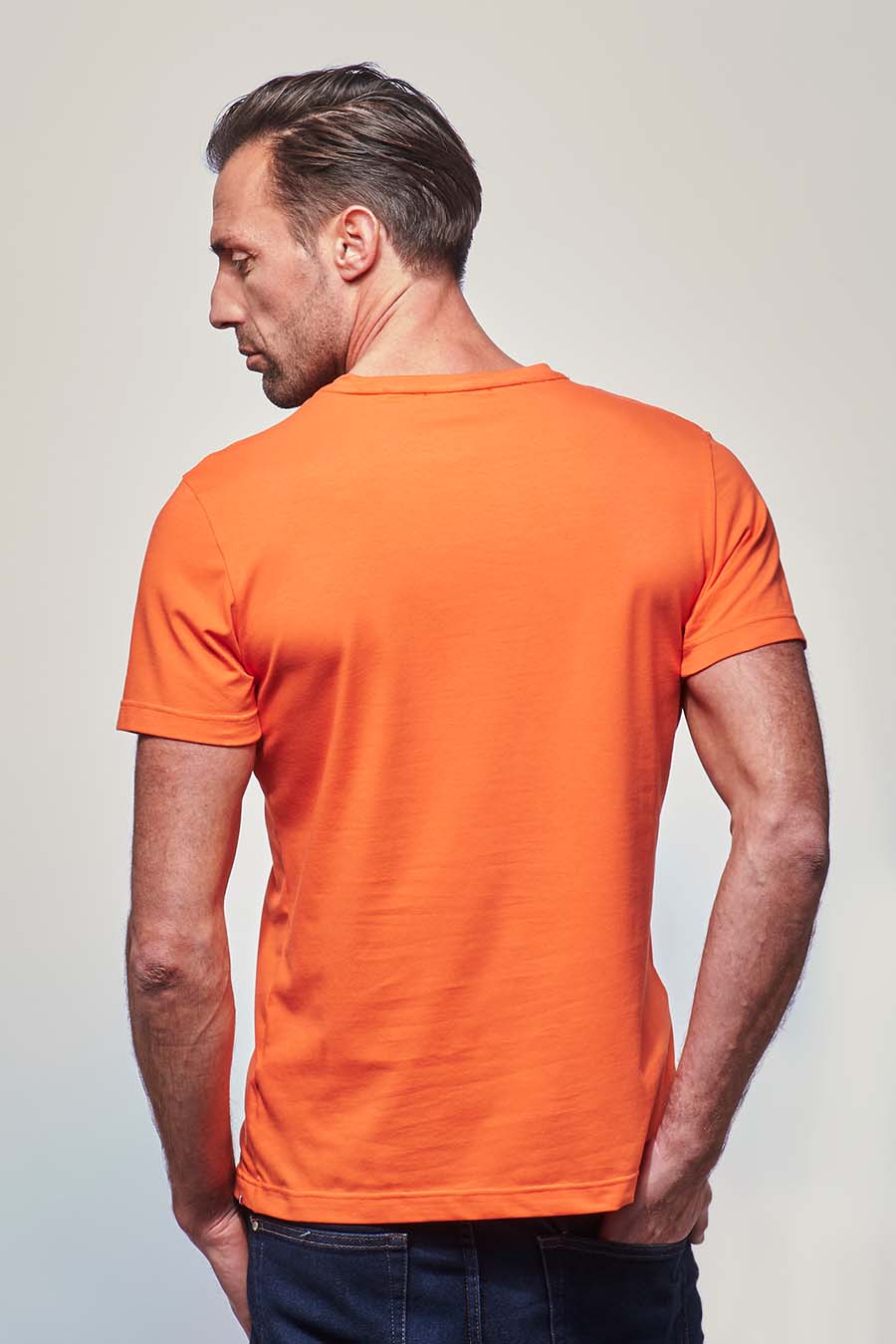 Tee Shirt Leo Orange 4.jpg