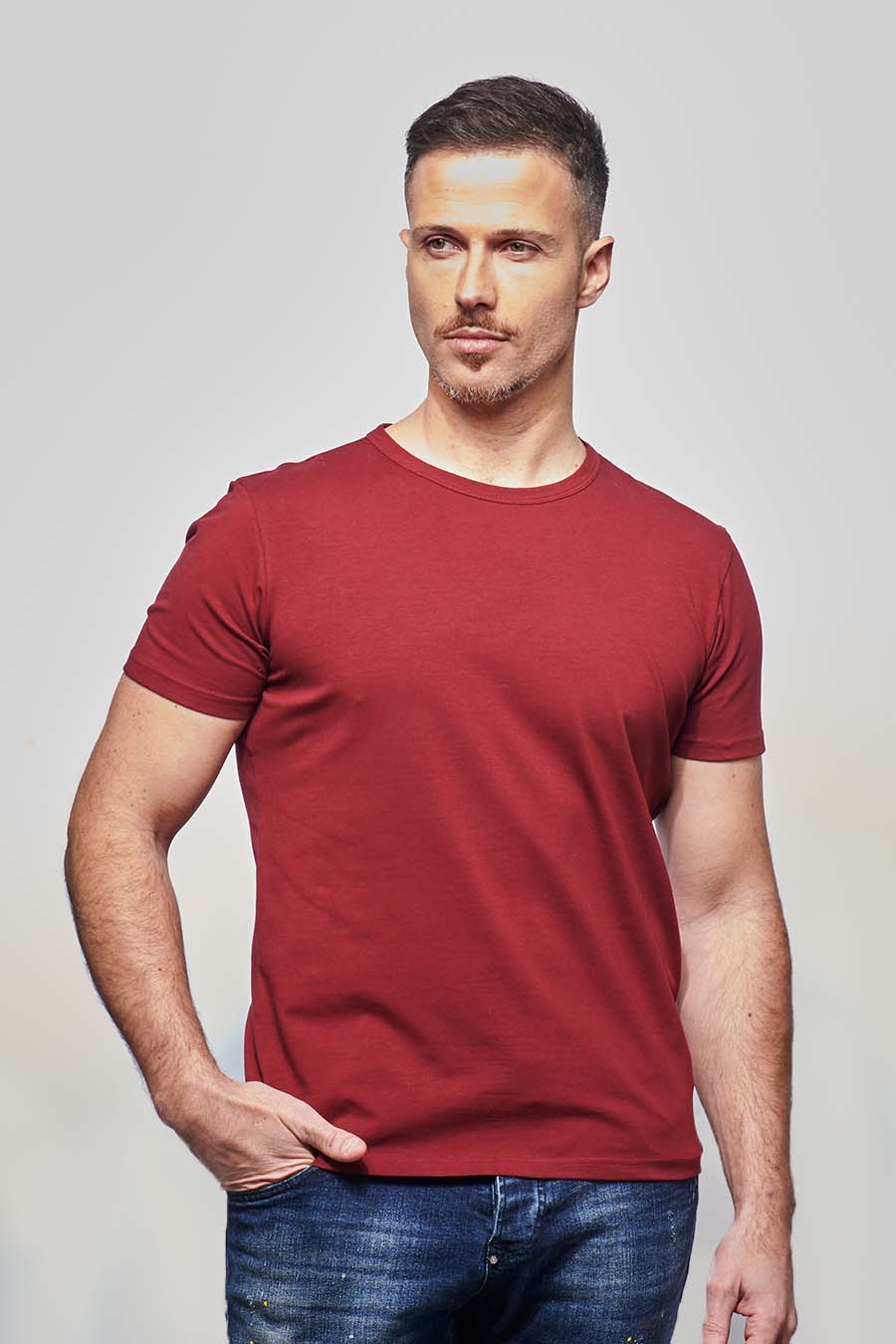 Tee-shirt homme ajusté made in France en coton bio bordeaux - Fil Rouge