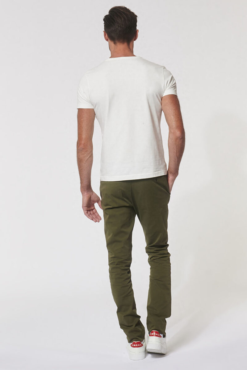 Chino Fit Leger Olive 3.jpg