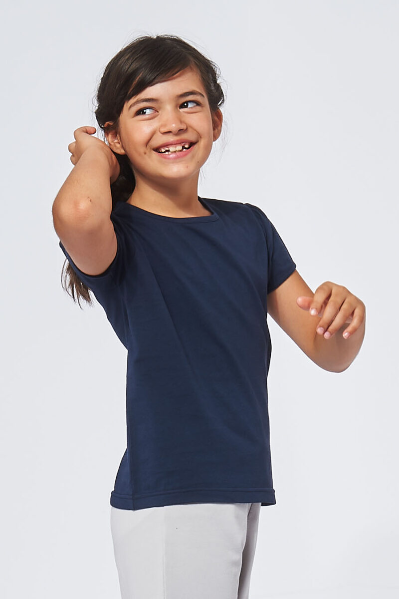 Tee-shirt made in France en coton bio RAFFAELLA marine fille qui sourit - FIL ROUGE